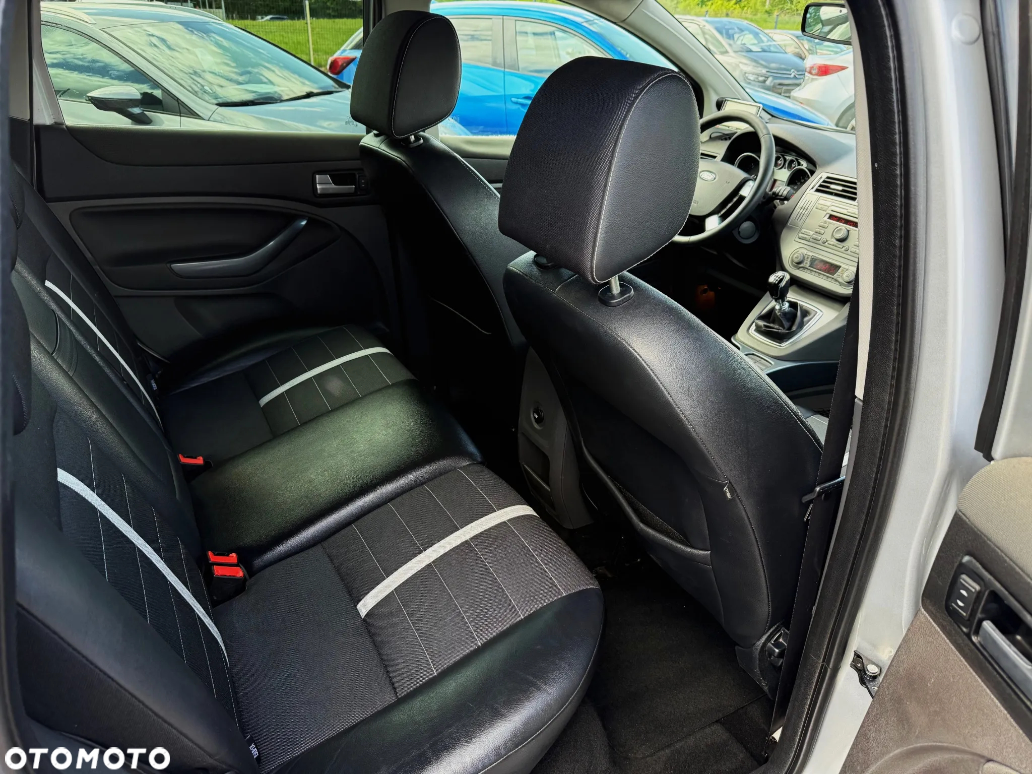 Ford Kuga 2.0 TDCi 4WD Titanium - 12