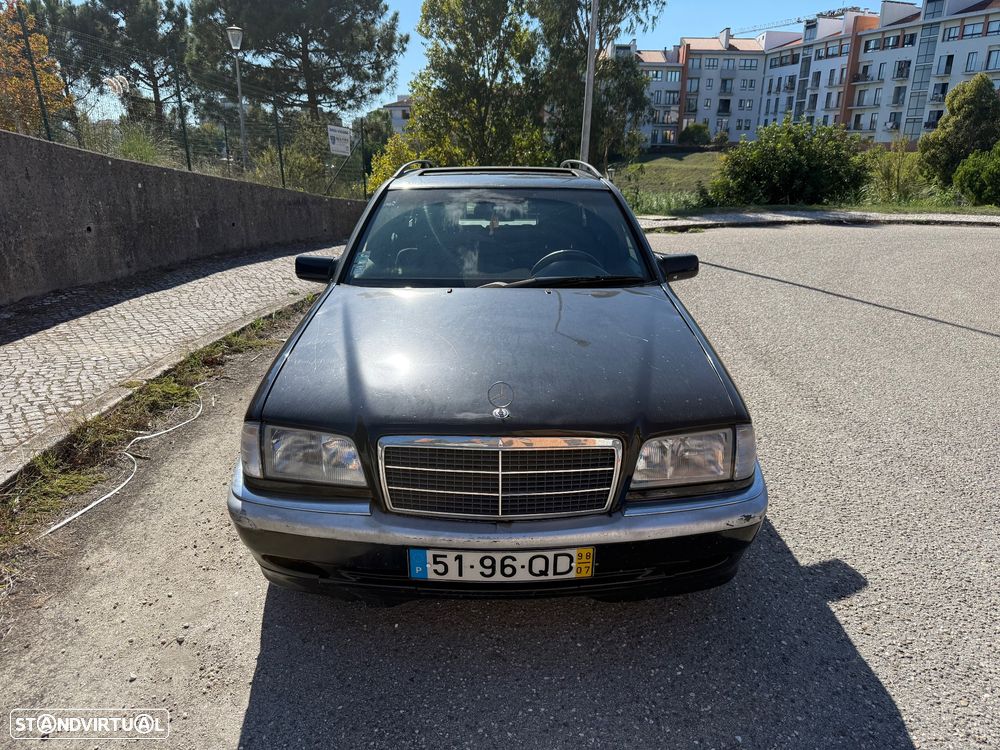 Mercedes-Benz C 220 - 4