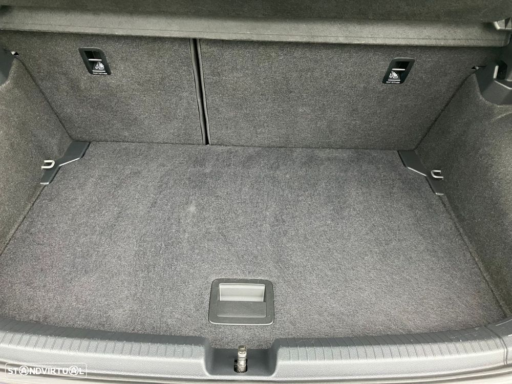 VW Polo 1.0 TSI Urban DSG - 11