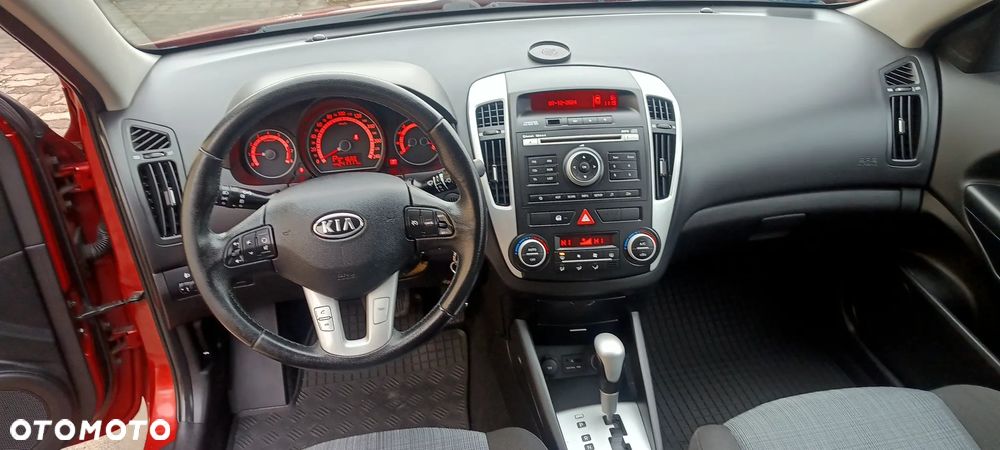 Kia Ceed 1.6 CVVT Automatik EX - 12