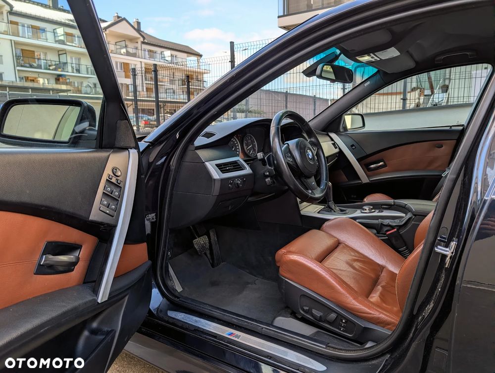 BMW Seria 5 530xi - 7