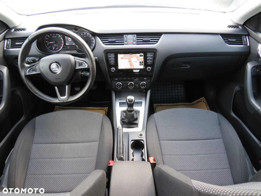 Skoda Octavia 1.6 TDI Ambition - 33