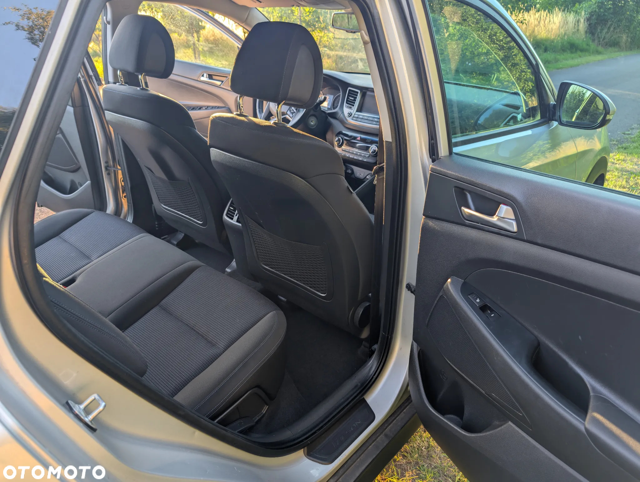 Hyundai Tucson blue 1.7 CRDi 2WD DCT Trend - 26