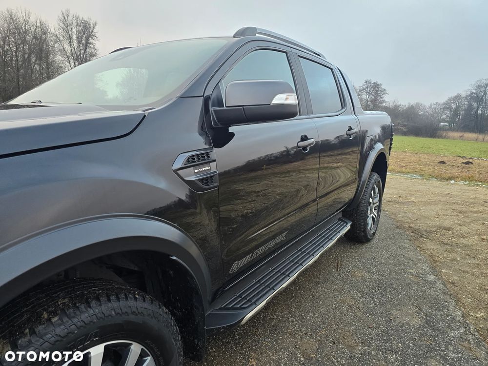 Ford Ranger 2.0 EcoBlue 4x4 DC Wildtrak - 10