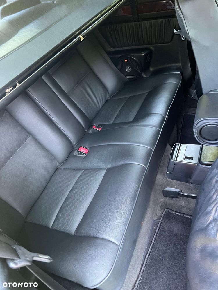 Mercedes-Benz W124 (1984-1993) - 29