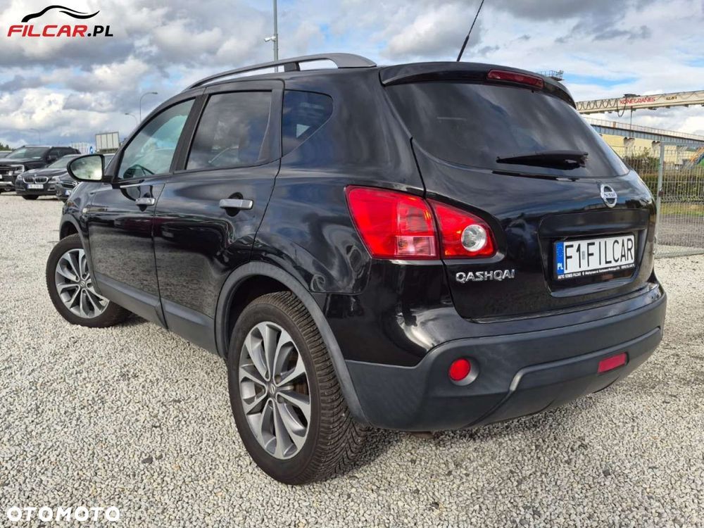 Nissan Qashqai - 25