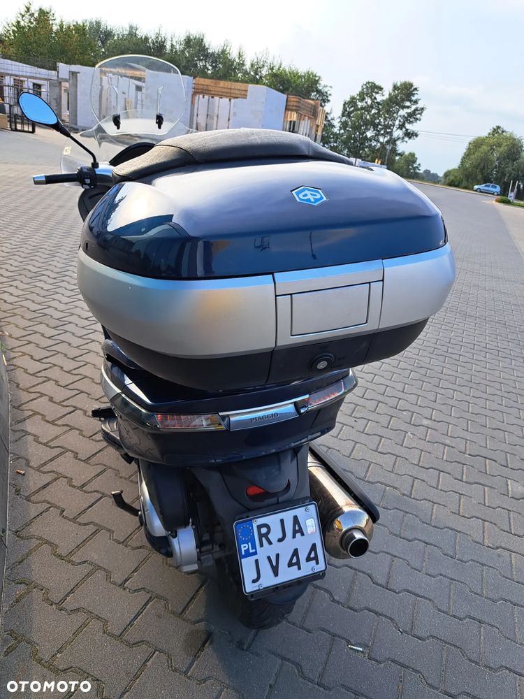 Piaggio X10 - 3