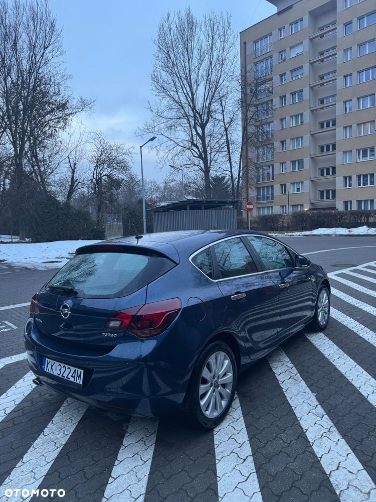 Opel Astra 1.4 Turbo - 2