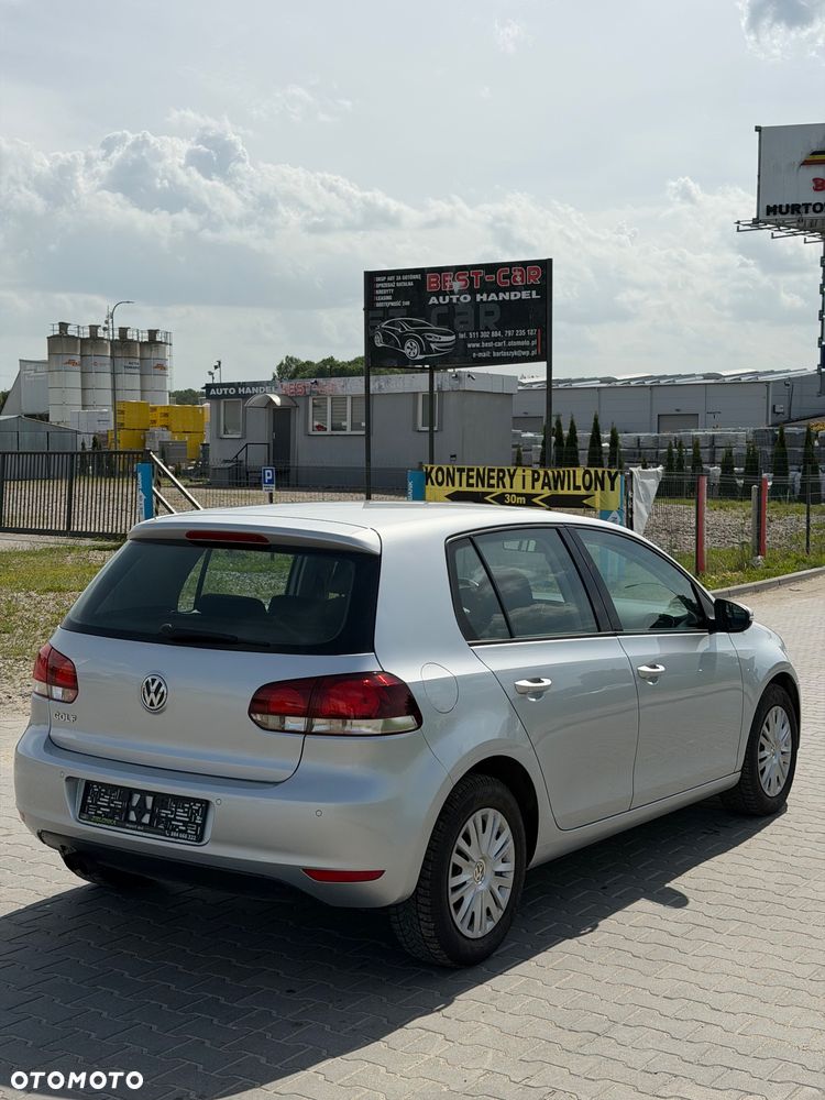 Volkswagen Golf - 4