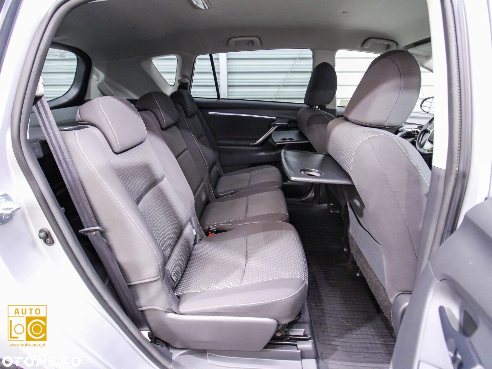 Toyota Verso 2.0 D-4D Premium - 11