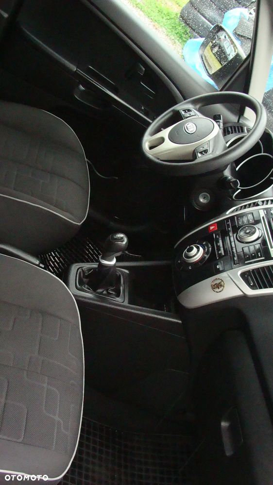 Kia Venga 1.4 L - 28