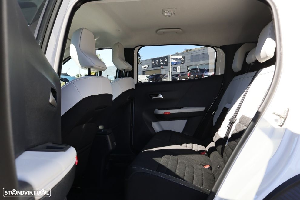 Citroën e-C3 Aircross 54 kWh Autonomia Alargada Max - 18