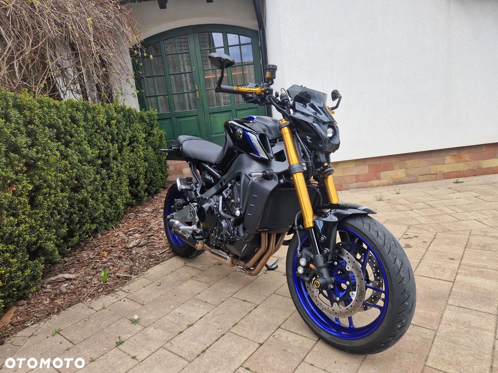Yamaha MT - 7
