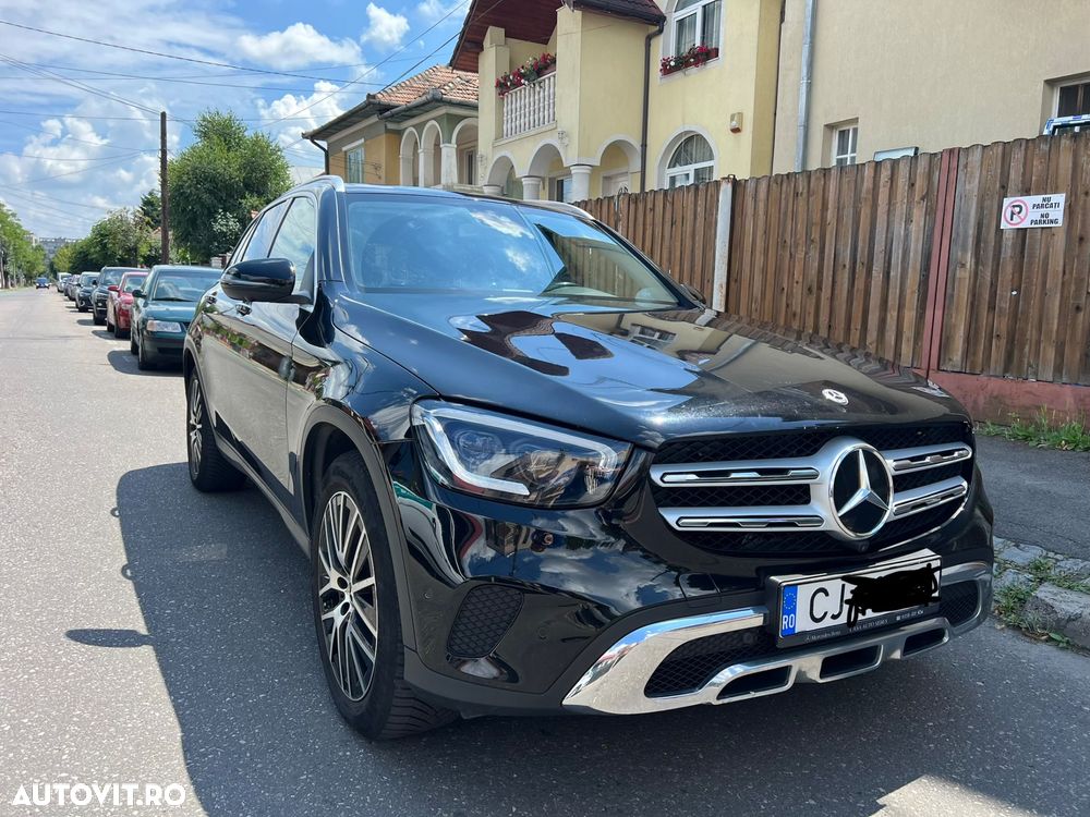 Mercedes-Benz GLC - 13