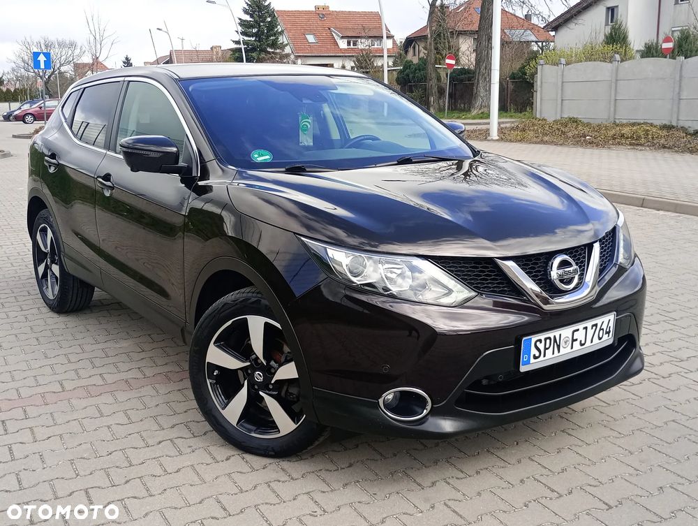 Nissan Qashqai - 2