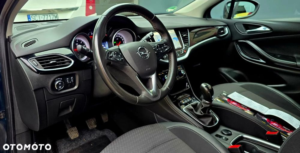 Opel Astra 1.4 Turbo Innovation - 29