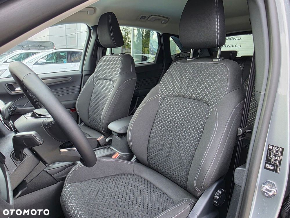 Ford Kuga - 15