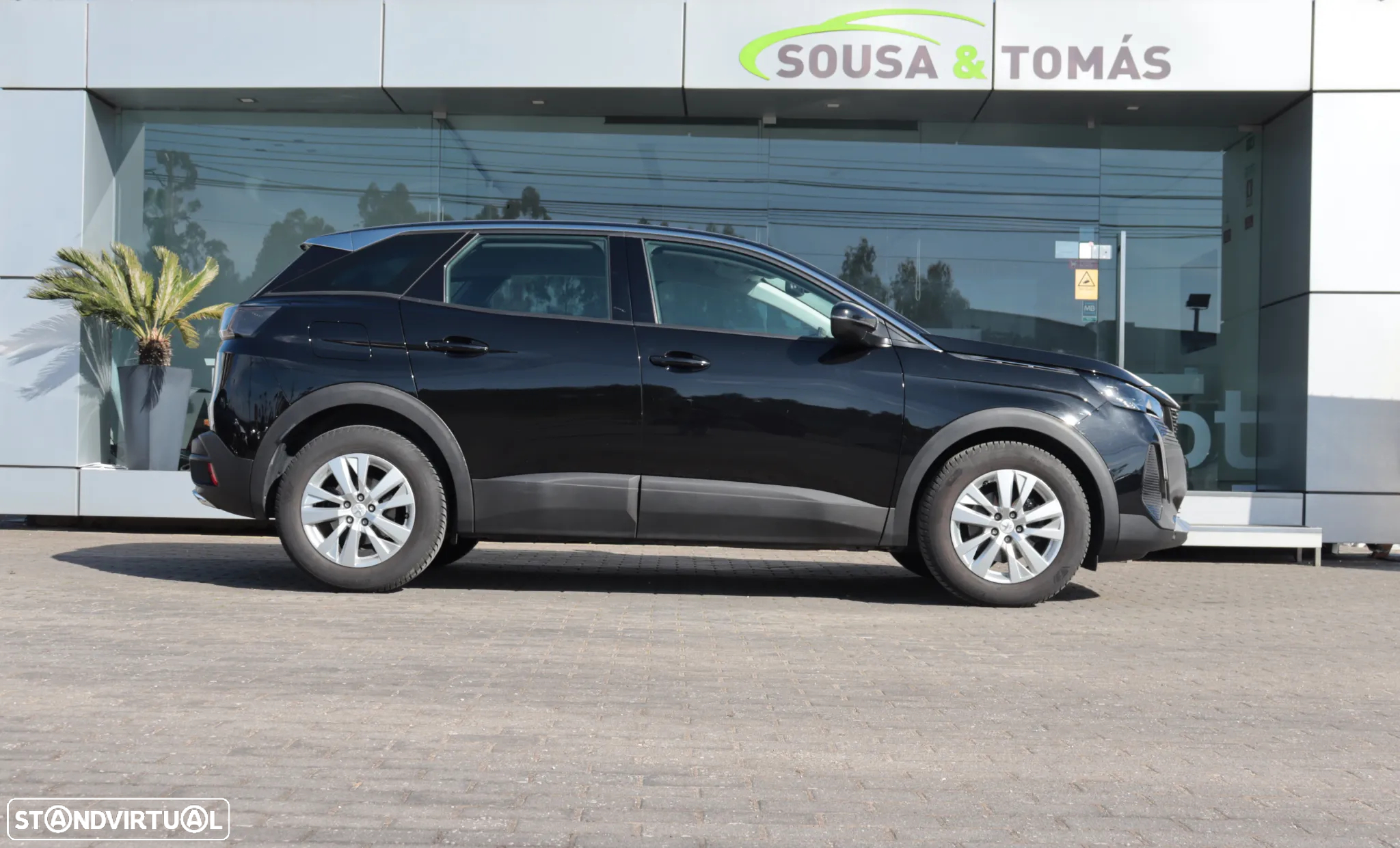 Peugeot 3008 PureTech 130 Stop & Start GPF EAT8 Active - 4