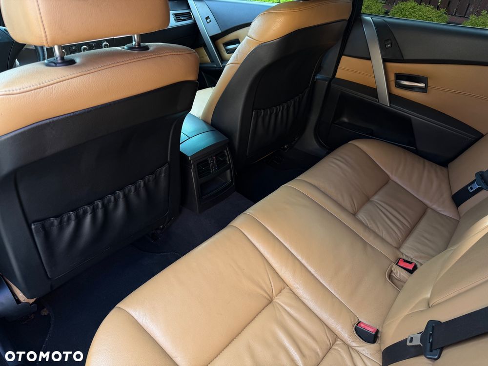 BMW Seria 5 - 15