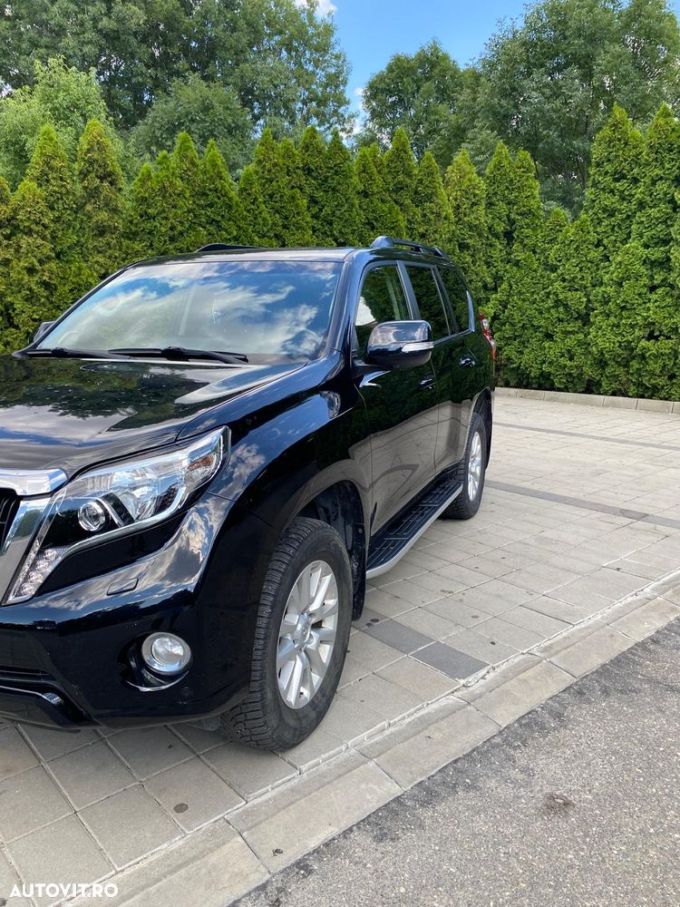 Toyota Land Cruiser 3.0l Turbo D-4D Aut. AVS 7 Locuri Luxury - 2