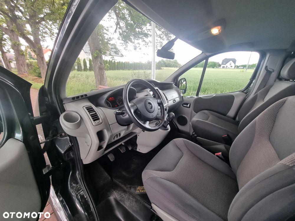 Opel Vivaro - 29
