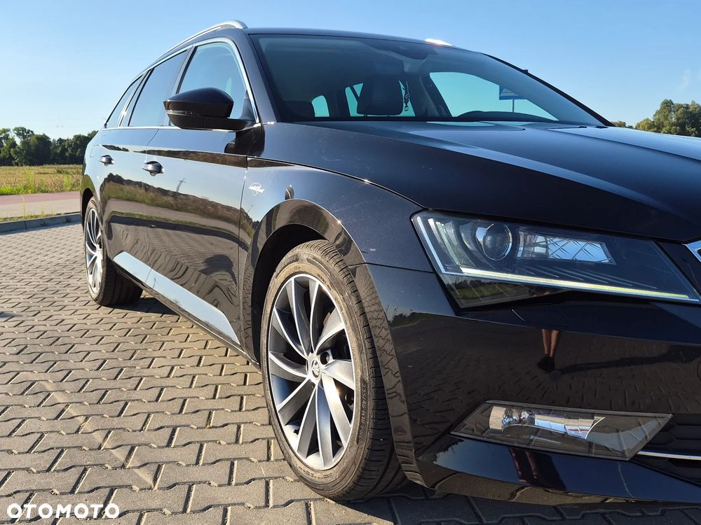 Skoda Superb 2.0 TDI 4x4 L&K DSG - 11