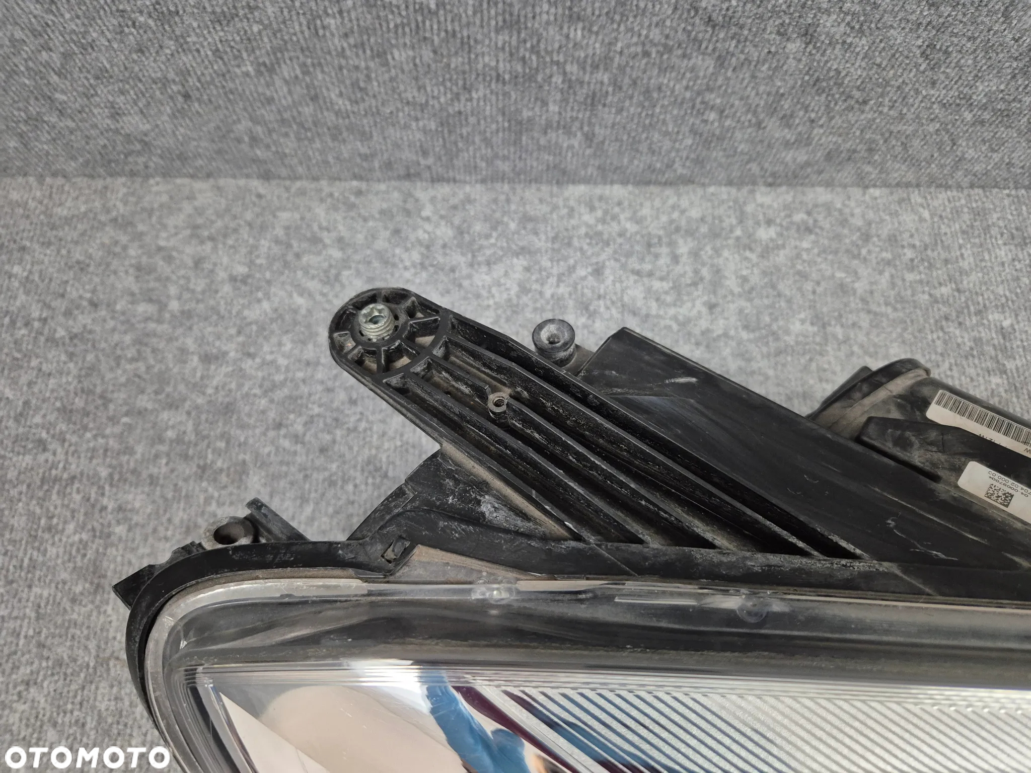 REFLEKTOR LAMPA PRZEDNIA PRAWA - MERCEDES SLK R172 10-15 - 6