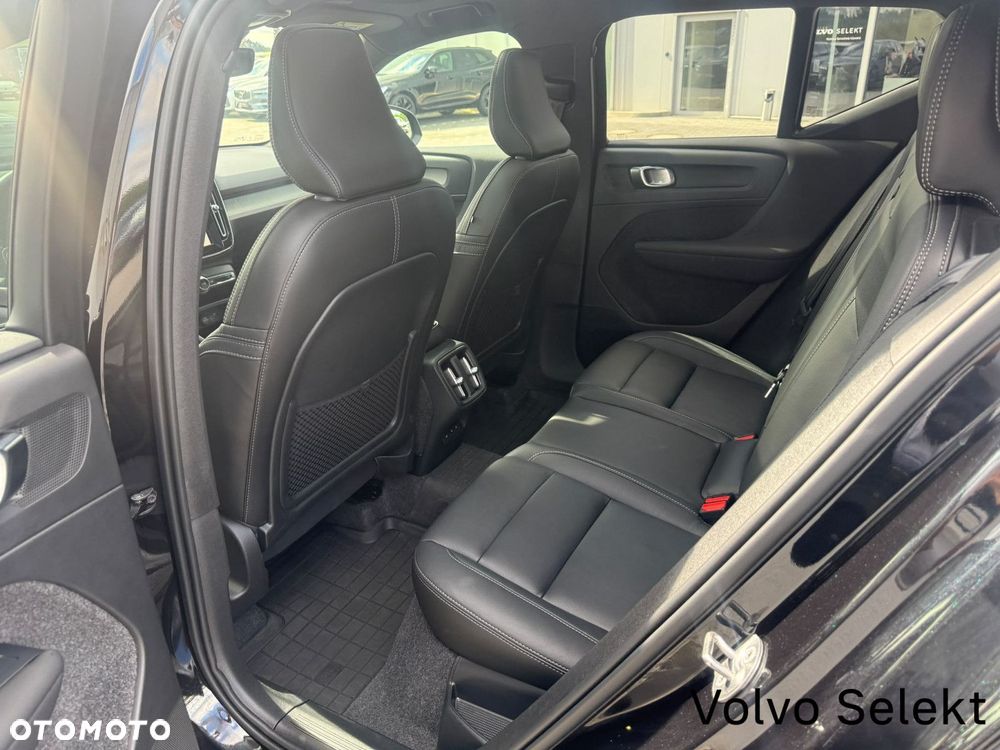 Volvo XC 40 - 26