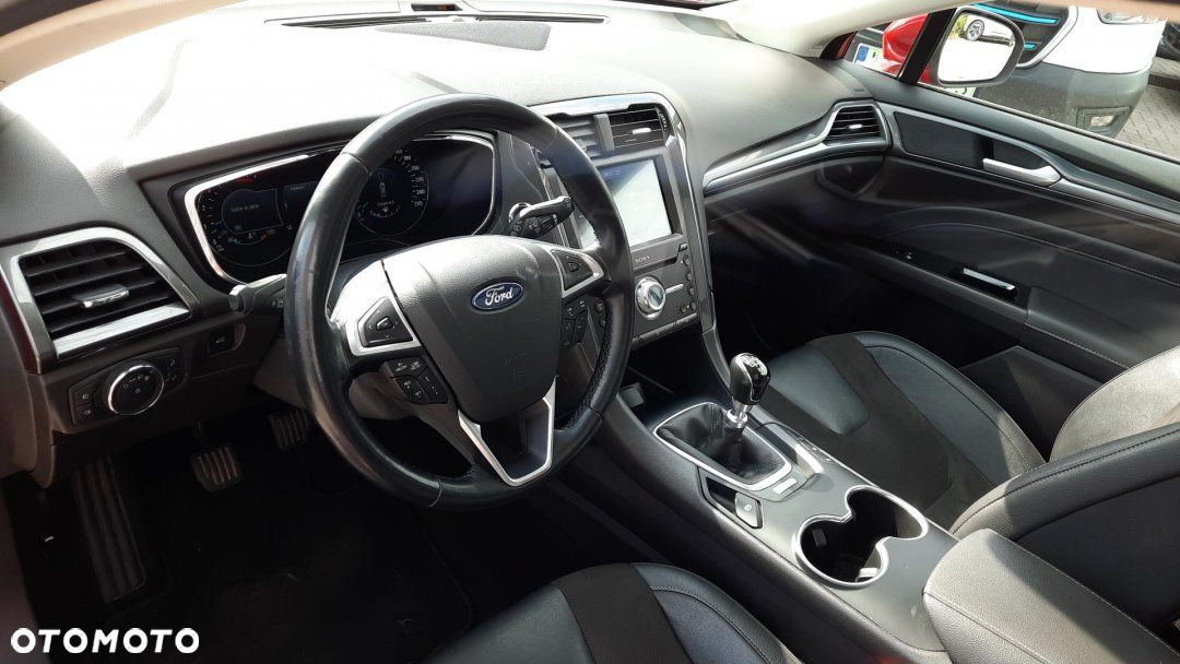 Ford Mondeo - 8