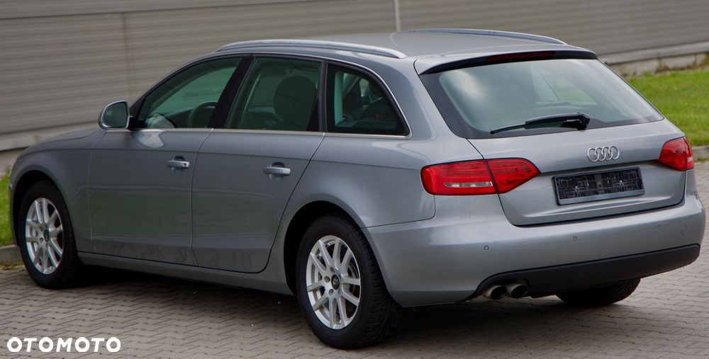 Audi A4 Avant 1.8 TFSI Attraction - 32