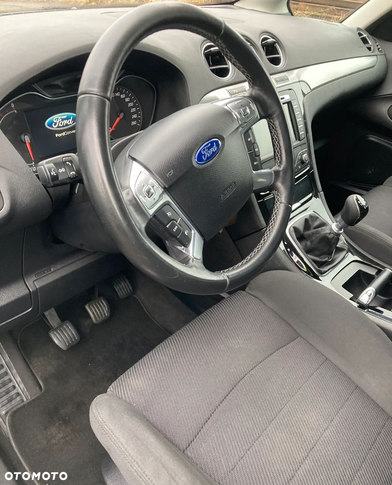 Ford S-Max 2.0 TDCi DPF Titanium - 13