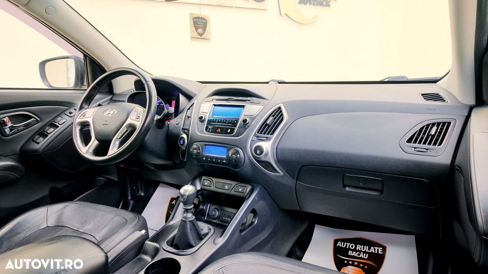 Hyundai ix35 - 12