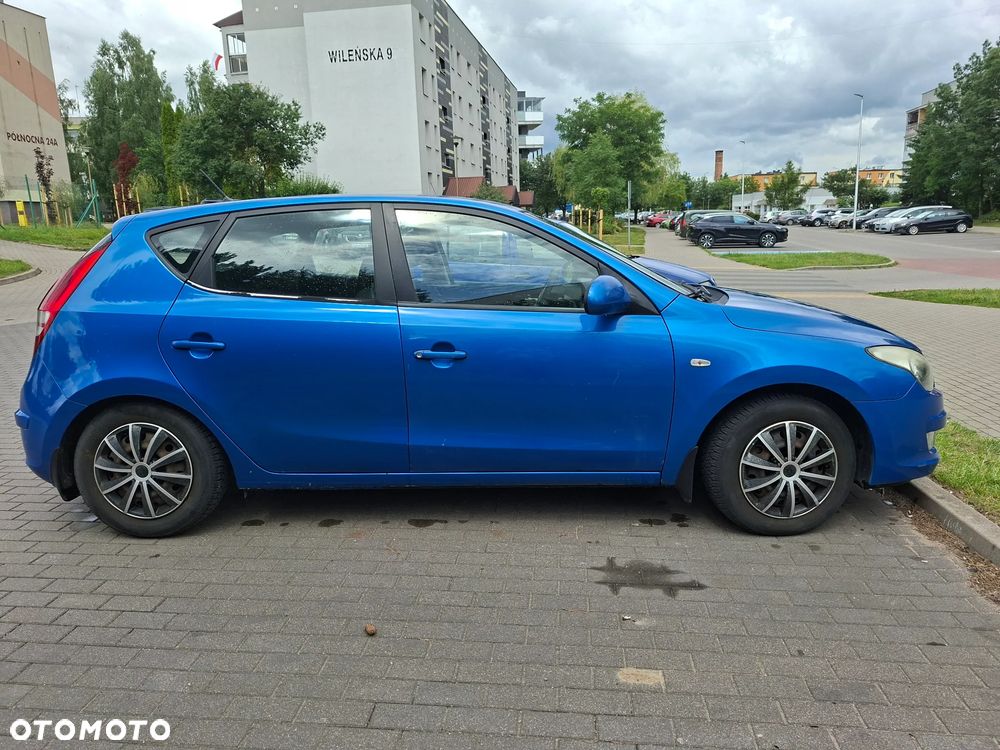 Hyundai i30 1.4 Base - 10