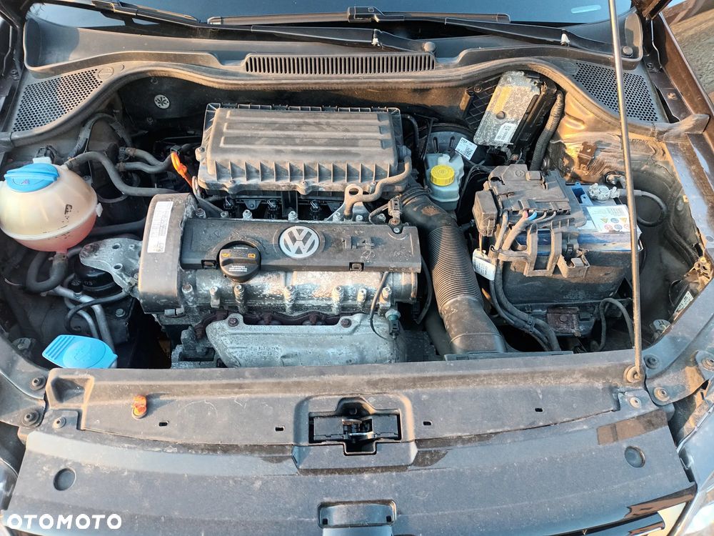 Volkswagen Polo 1.4 16V Highline Optimum - 2