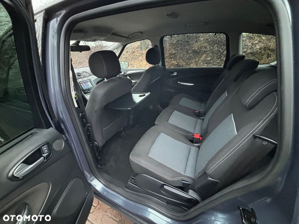 Ford S-Max 2.0 TDCi DPF Ambiente - 11