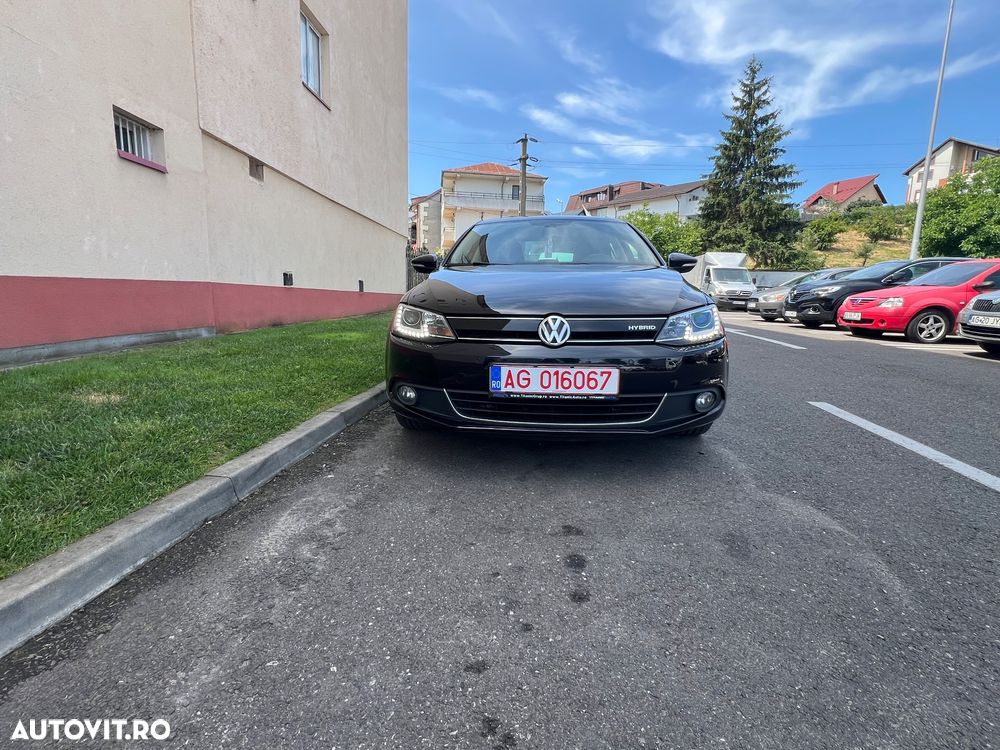 Volkswagen Jetta - 11