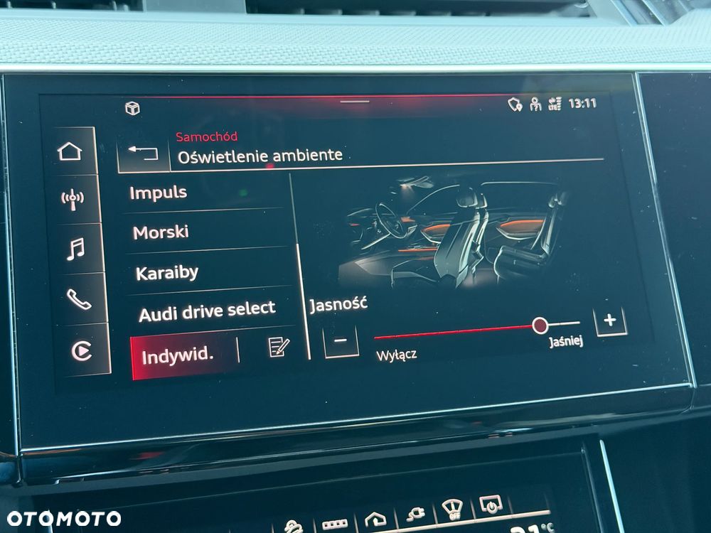 Audi e-tron 55 Quattro S Line - 32