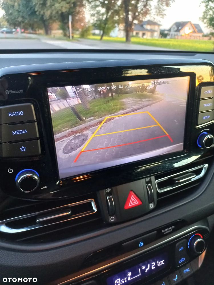 Hyundai i30 1.5 DPI Smart - 10