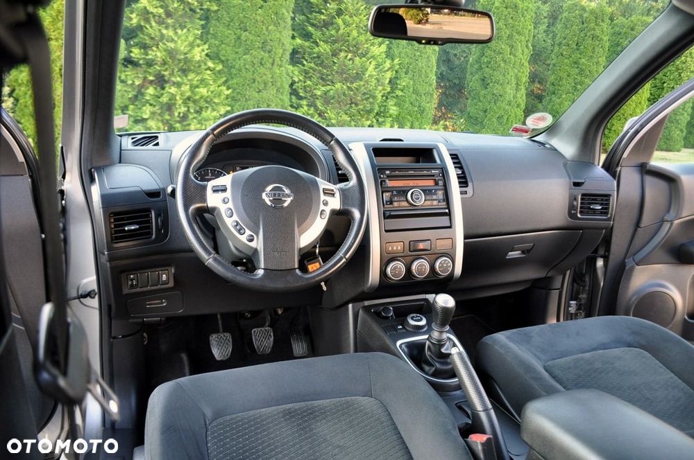 Nissan X-Trail - 28