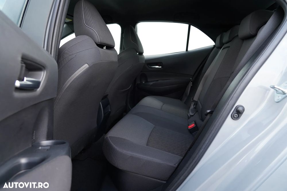 Toyota Corolla 1.8 HSD Dynamic - 14