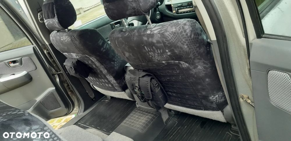 Toyota Hilux 3.0 D-4D SR5-X Platinium - 28