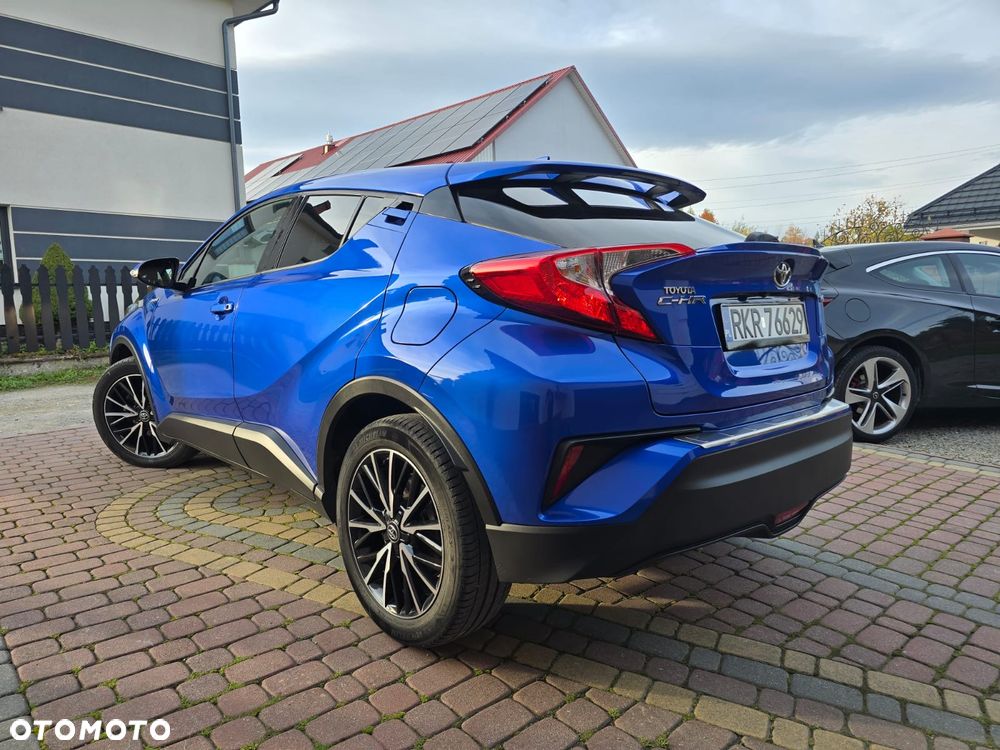 Toyota C-Hr 2018 photo 3