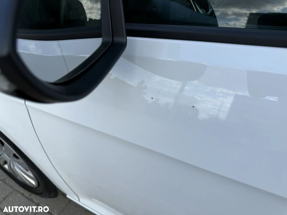 Volkswagen Golf - 19