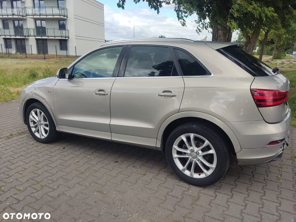 Audi Q3 - 18