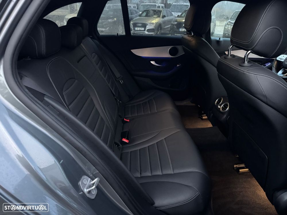 Mercedes-Benz C 300 de AMG Line - 15