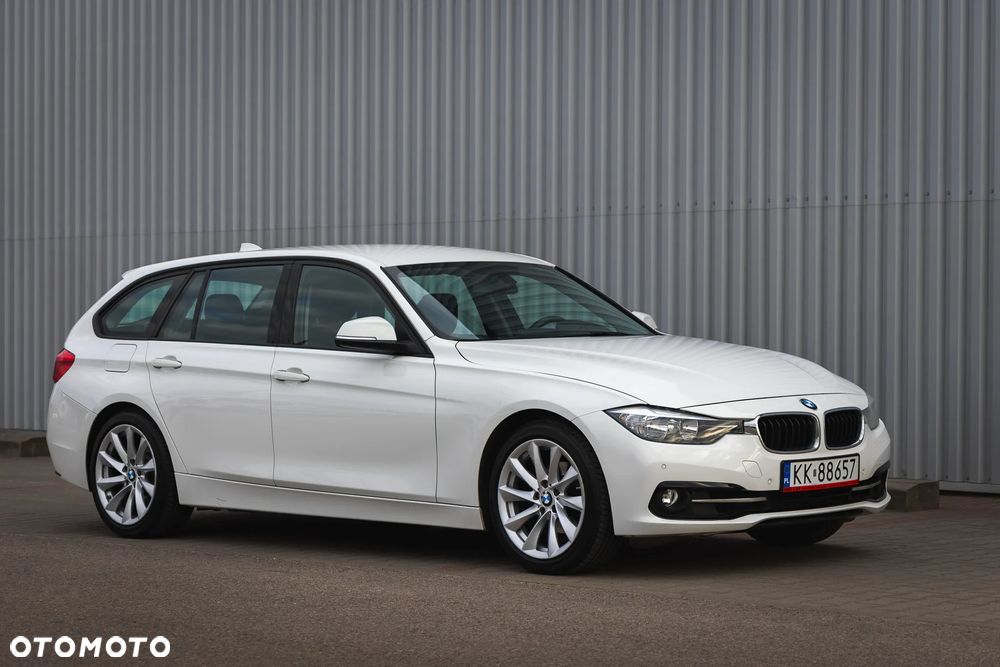 BMW Seria 3 318i GPF Luxury Line - 1