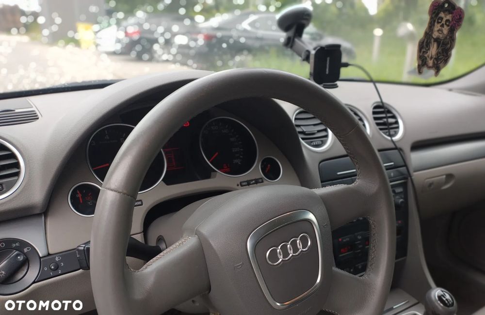 Audi A4 Cabrio - 10