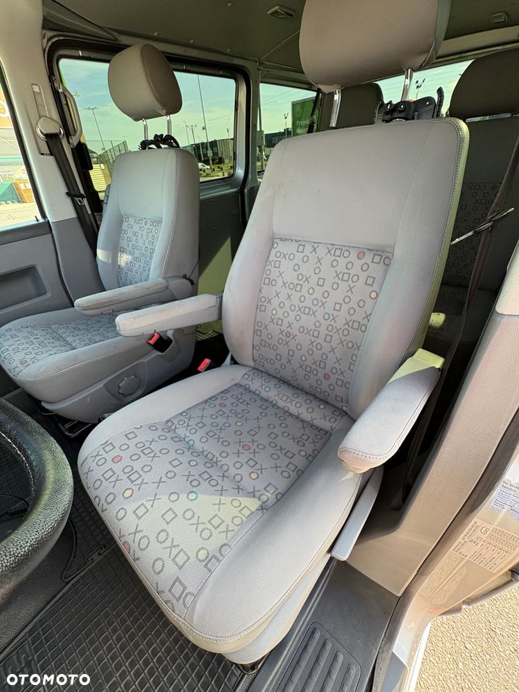 Volkswagen Caravelle L1 - 15