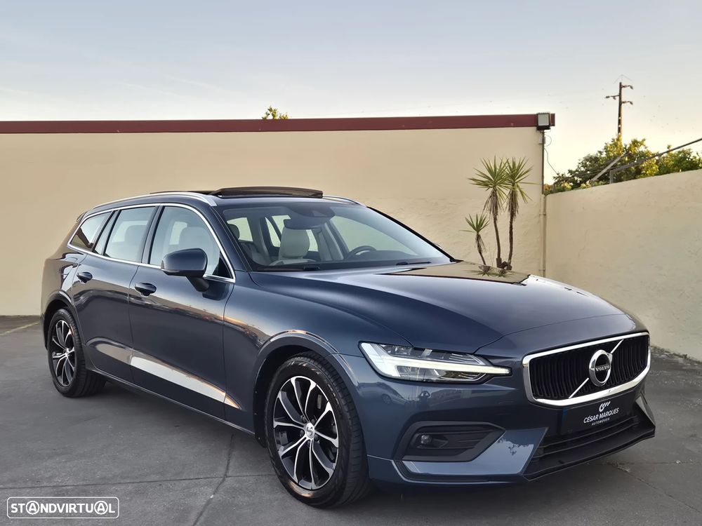 Volvo V60 2.0 D3 Momentum Plus - 11
