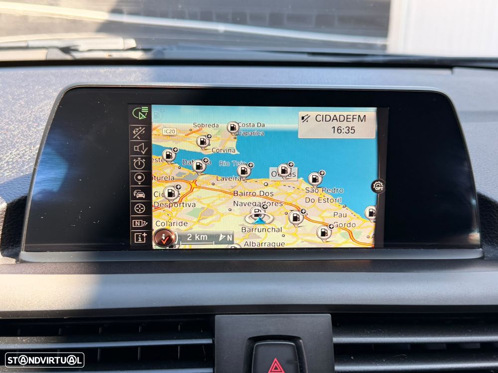 BMW 116 d Pack M - 23